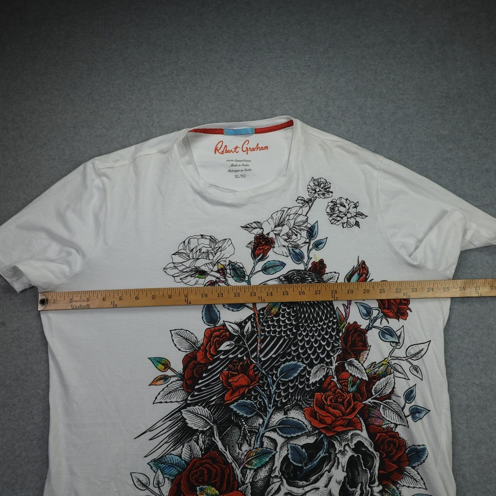 Robert Graham Shirt Mens XL White Gothic Graphic Skull Crow Roses Tee - Picture 10 of 14